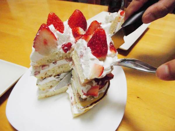 ケーキをきれいに切り分けるには？　イオンが教える３選に「いいこと聞いた」「誰でもできそう」