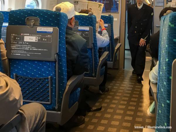 新幹線で「もう限界」　近くの子供が繰り返す言葉に「これは耐えられない」「分かるよ」