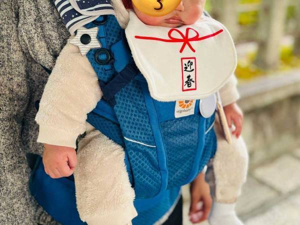 「神社でいろんな人に声をかけられた」　赤ちゃんが初詣で大人気だったワケとは？