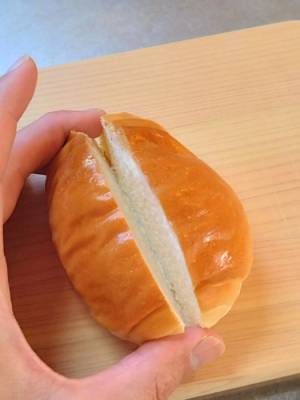ロールパンを潰さずにキレイにカットする方法　「お店の仕上がり」「不器用でもできた」
