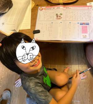国語の問題で「かわいいのはだれ」と聞かれ？　小１の解答に「お年玉を追加だ」「１００億点」