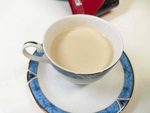 日東紅茶「牛乳だけで作らないで」　家でできる！お店みたいな『ミルクティーの作り方』