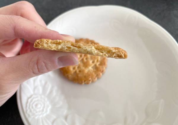 まるで高級パティスリーの味！　業務スーパーの『ガレットブルトンヌ』が驚きのおいしさ