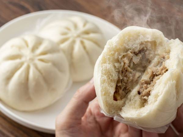 冷凍の肉まんがふっくら！　レンチンで蒸したてにする裏技に「おいしそう」「絶対やる」