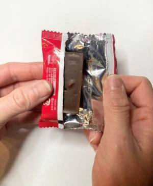 「コレは快感」「やみつき」　キットカットの個包装をスルリと開けられる方法