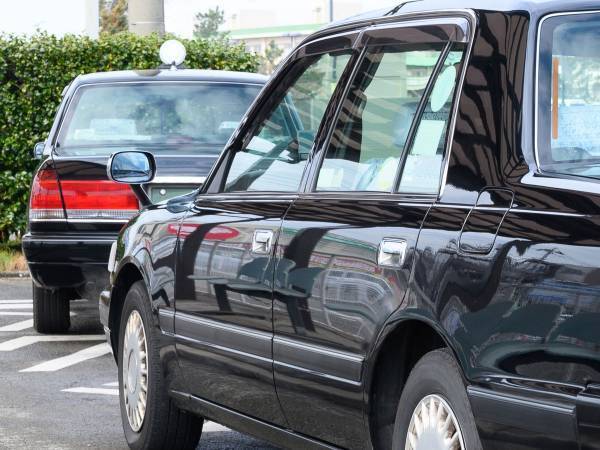 「絶対ダメ！」「これは笑う」タクシー走行中に本部からの連絡…その内容に客と一緒に爆笑！