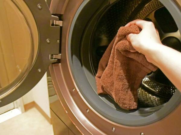 洗濯機に重曹を使うと…？　クラシアンが教える意外な落とし穴に「絶対ダメ」「気を付けないと」