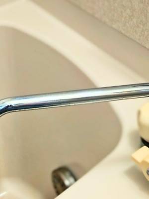 頑固な水垢、どう落とす？　ハンズ流のライフハックに「安くて助かる」「効果てきめん」