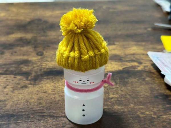 飲んだヤクルトの容器、捨ててる？　簡単なリメイク方法にテンションが上がる