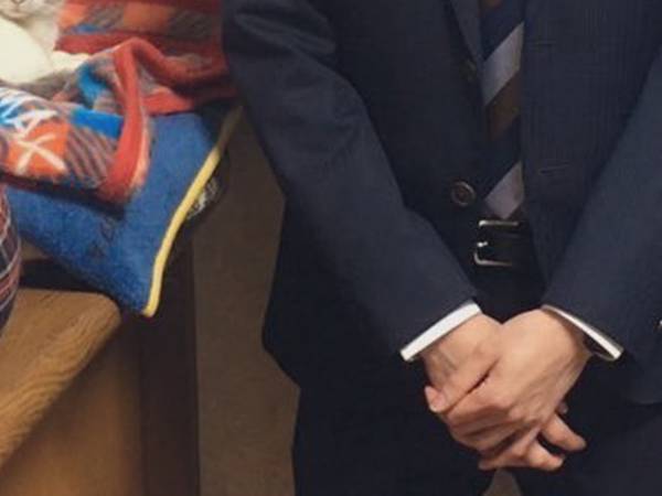 成人式の日、家で写真を撮った弟　隣を見ると…「最高！」「こういうの大好き」