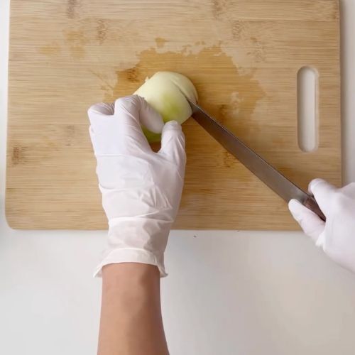 「もっと早く知りたかった」「こうすればいいのか」　最短でタマネギのみじん切りを終わらせる方法