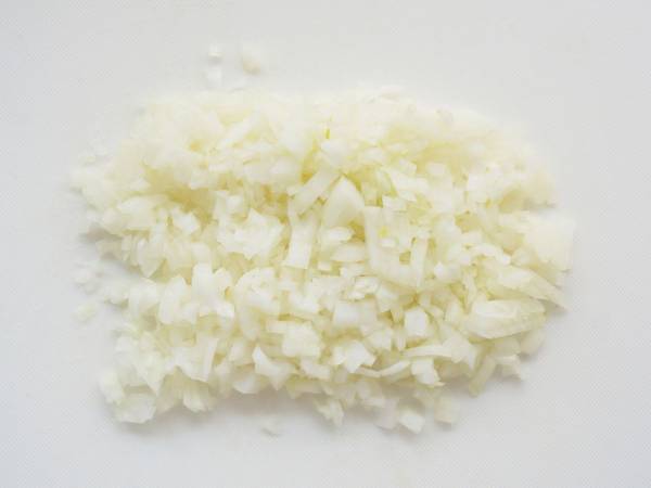 「もっと早く知りたかった」「こうすればいいのか」　最短でタマネギのみじん切りを終わらせる方法