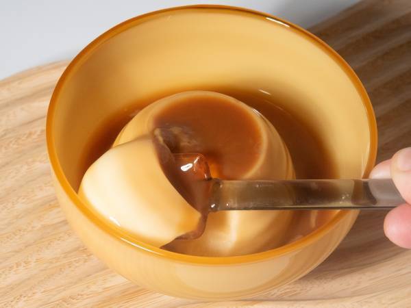 プリンにマヨネーズ？　キユーピーが教えるレシピに「ビックリ」「アリなのか」