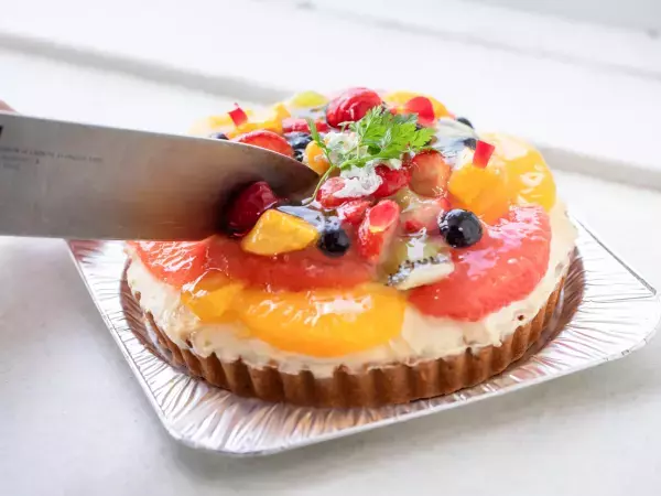 ケーキを５等分するには？　誰でもできる簡単な方法に「目からウロコでした」