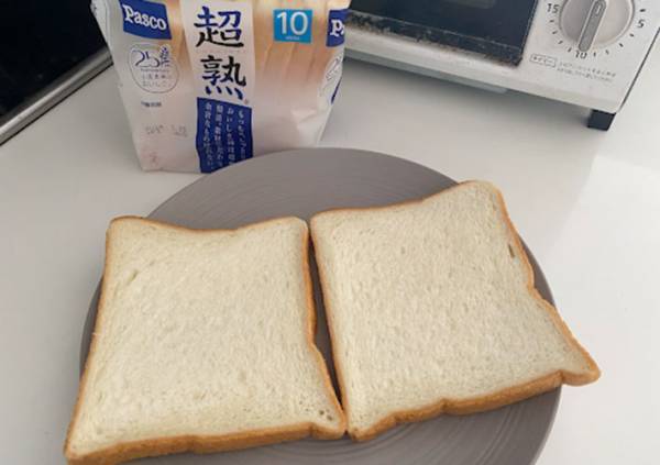 サンドイッチの中身がこぼれる…　解決する１００均グッズに、５歳児も大喜び