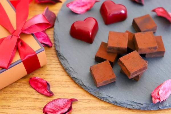 生チョコの『生』　いったい何？　ロイズの情報に「気になってた」「そういうことか」