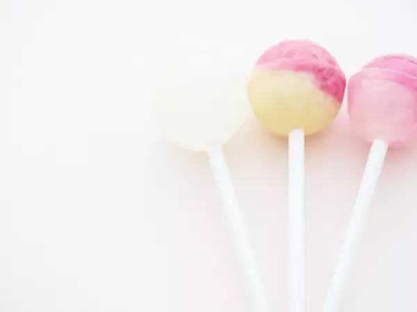 チュッパチャップス、開け方に正解は？　販売代理店の回答に「初めて知った」「確かに簡単」