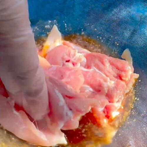 おうちで作る『なんちゃってファミチキ』　簡単レシピに「私もできそう」「最高です」