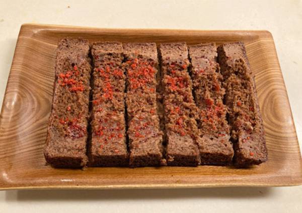 卵焼き器の思わぬ活用法に「オーブンも型もいらない」「想像以上にうまい」