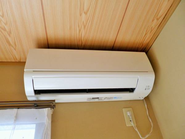 エアコンをつけても部屋が暖まらない　なぜ？　理由に「そんな可能性も」「ハッとした」