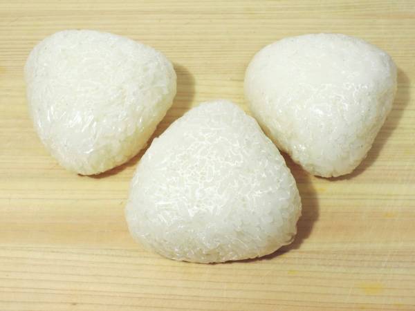 いつものおにぎりにマンネリしてない？　クレハ提案の打開策に「その手があったか」「工夫する」