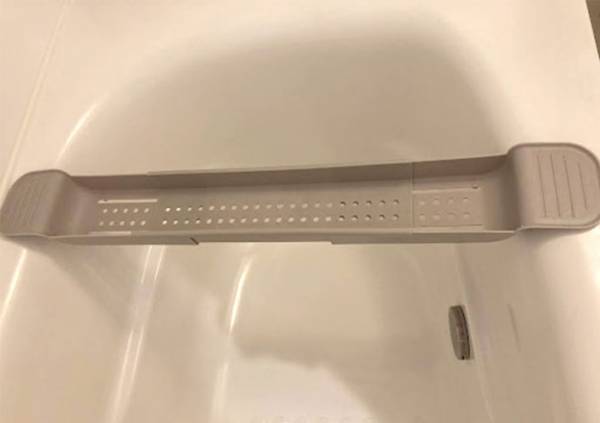 子供の発想は無限だ！　風呂場にスリーコインズのグッズを置いた結果？