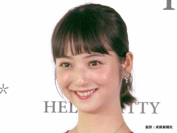 佐々木希に見惚れる人が続出　『徹子の部屋』出演で「こんな３６歳がいるのか…」