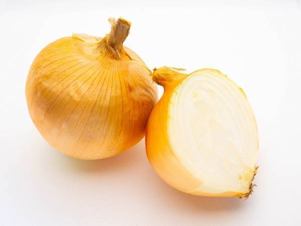 涙が止まらないタマネギのみじん切り　カゴメが教える切り方のポイントに「参考になりました」