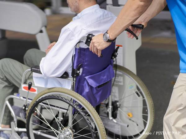 新人介護士をざわつかせた、ベテランの一言　「ハッとさせられた」「なるほど」