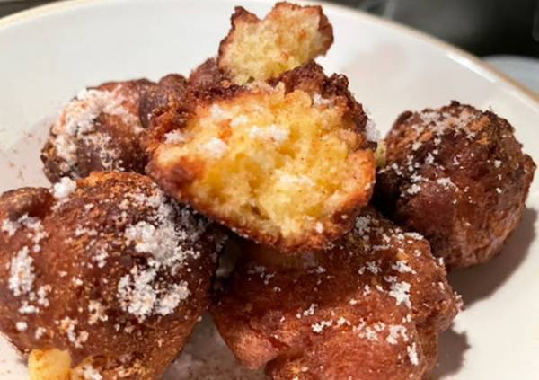 森永が紹介したドーナツの作り方に「簡単すぎた」「絞り器もミキサーも不要」