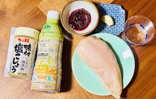 食べきれないジャム、冷蔵庫に眠ってない？　まさかのレシピに「お店出すか」