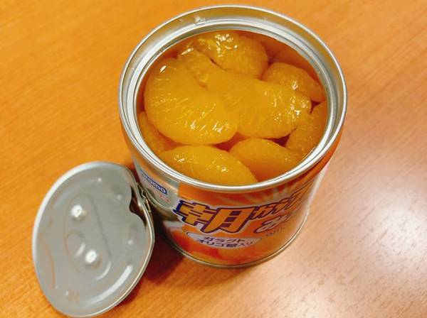 『あの日飲みたかったみかん缶シロップ』いざ実飲！　缶のシロップとの違いは…？