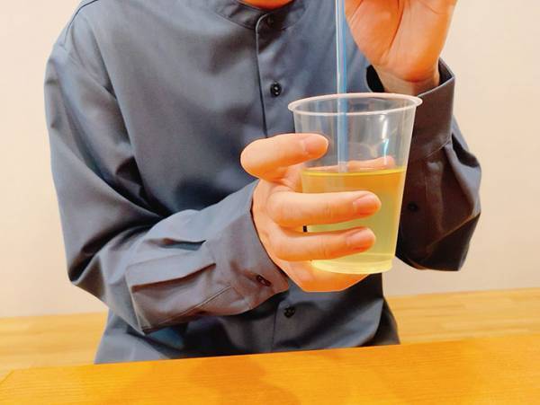 『あの日飲みたかったみかん缶シロップ』いざ実飲！　缶のシロップとの違いは…？