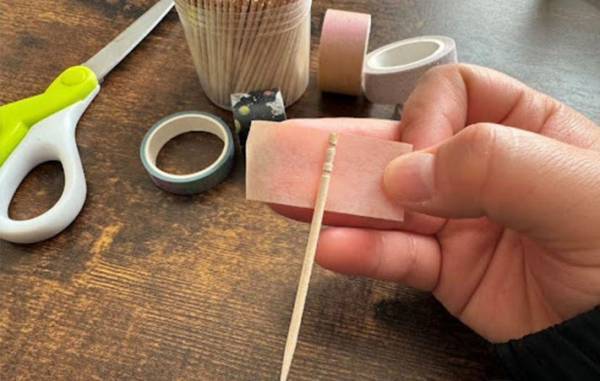 弁当用のピック、洗うの面倒じゃない？　代用のコツに「使い捨てても罪悪感なし」