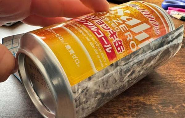 生ジョッキ缶、飲んだら捨ててる？　思わぬ再利用法に「くり抜き不要で５本入った」