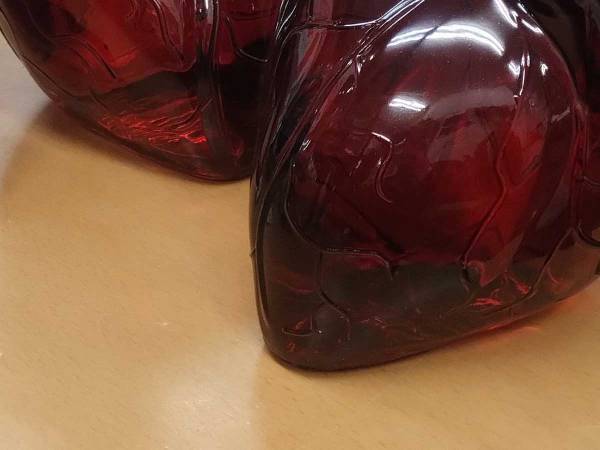 酒店「バレンタインに売れるかな？」　届いたお酒に「り、リアル」「欲しい」