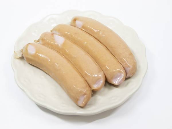 正しい冷凍方法で味の劣化を防ぐ！　ウインナーを冷凍保存しておいしく調理を