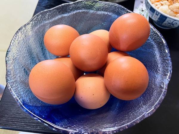 これなら誰でも簡単にできる！　ゆで卵の殻をつるんときれいに剥けるようになる裏技