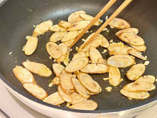 「もっとたくさん作ればよかった」　やみつきになるゴボウの食べ方に「簡単なのにおいしい」