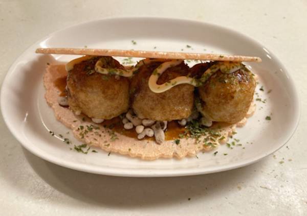 冷凍たこ焼きがあったら、やってみて！　意外な食べ方に「これはハマっちゃう」