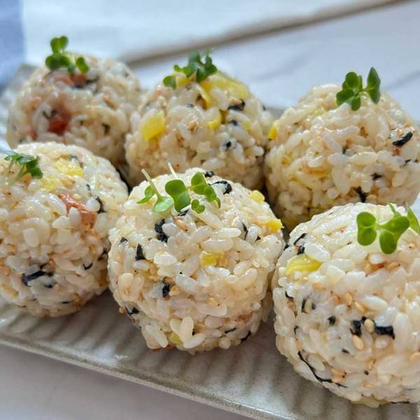 「なぜこんなウマいんだ」　マヨネーズの背徳感がヤバい『無限おにぎり』の作り方は？