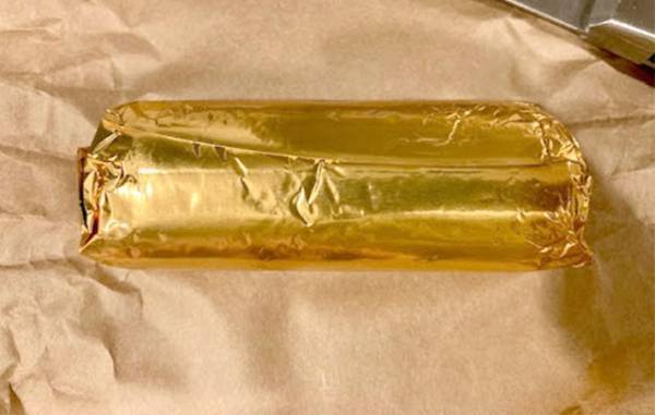 カルディで見つけた『サラミ』？　正体に「マジで似てる」「盛り上がっちゃう」