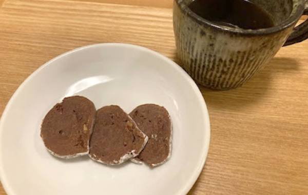 カルディで見つけた『サラミ』？　正体に「マジで似てる」「盛り上がっちゃう」