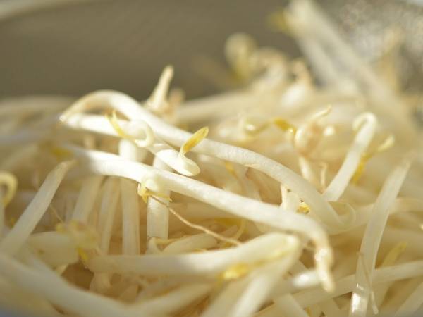 ゆでモヤシがシャキシャキに！　ポッカサッポロ公式サイトが教える裏技に「なるほど」「試してみます」