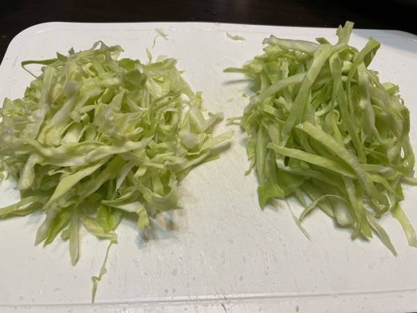 キャベツの千切りにはコツがある？　キッコーマン推奨の切り方を実践してみた