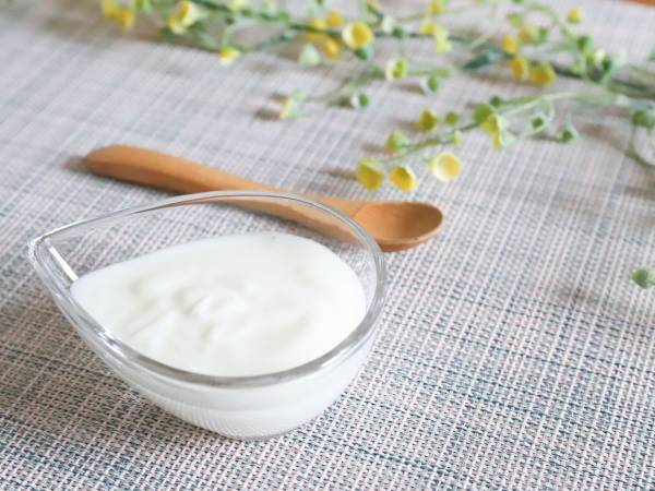 １０秒振って凍らせれば完成！　滑らか時短フローズンヨーグルトに「コレはいい」「気になる」