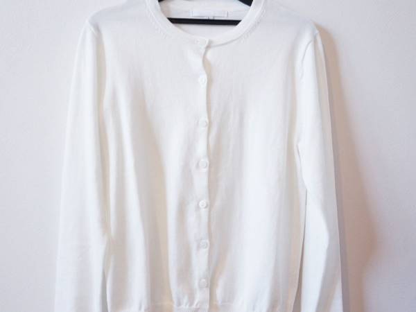 カーディガンはこう洗う！　型崩れを防ぐ洗い方に「ありがたい」「やってみます」