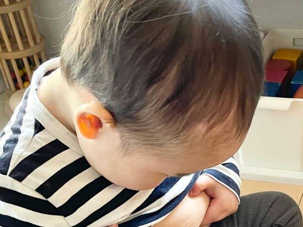 おへそを発見した息子　お風呂で自慢してきたけれど？　「違う、それはヘソじゃない」