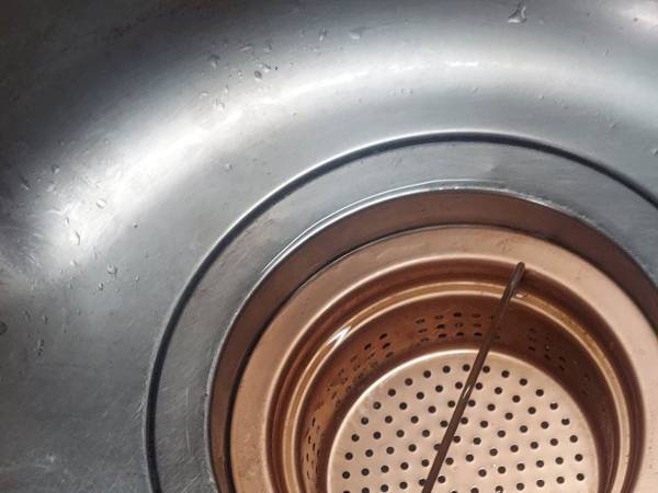 ゴミ受けに『８万いいね』！　写真に「その発想はなかった」「有益な情報」