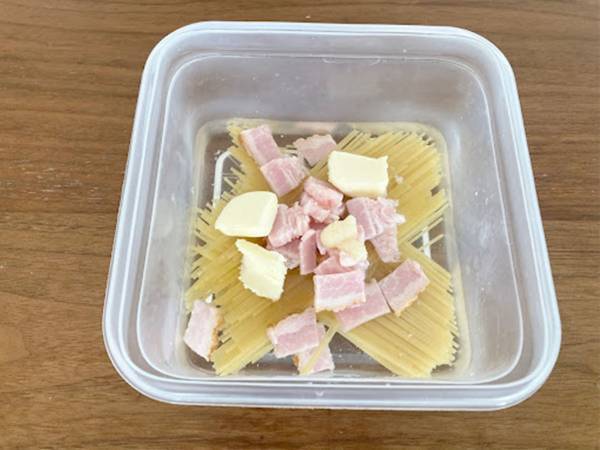 スパゲッティ、まだ鍋でゆでてる？　味の素のレシピに「これ以上の楽はない」